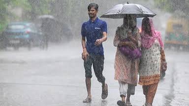 UP Rain Alert: 45+ Districts Face Heavy Rain, Thunderstorm and Lightning Warning UP rain alert with heavy rain thunderstorm and lightning warning across Uttar Pradesh districts