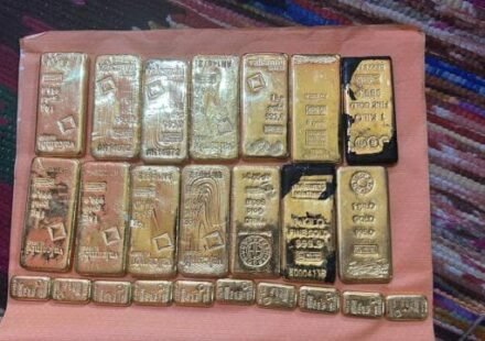 Bengal Police raid in Birbhum where 15 kg gold and Rs 20 crore cash were recovered