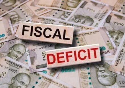 India fiscal deficit FY27 reaches Rs 3.1 lakh crore in Q1