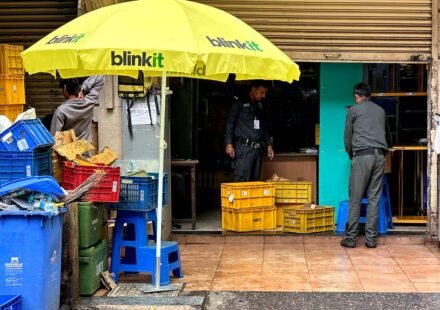 Maharashtra food safety crackdown targets Blinkit Zepto and Swiggy warehouses