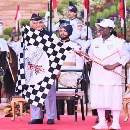 President Droupadi Murmu virtually flags off the PBG Soldierathon from Rashtrapati Bhavan.