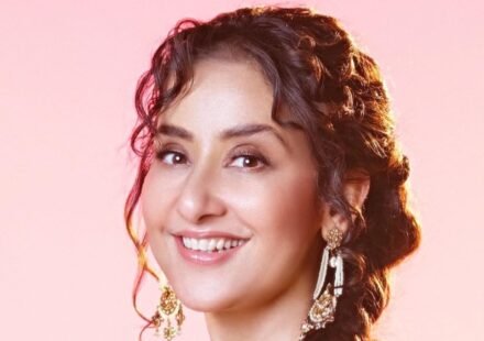 Manisha Koirala as Rajeshwari in 1942 A Love Story