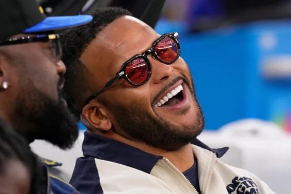 Aaron Donald Takes Major Step Toward Potential Rams Comeback After Official Workout Former Los Angeles Rams defensive tackle Aaron Donald before an NFL game as he considers returning from retirement.