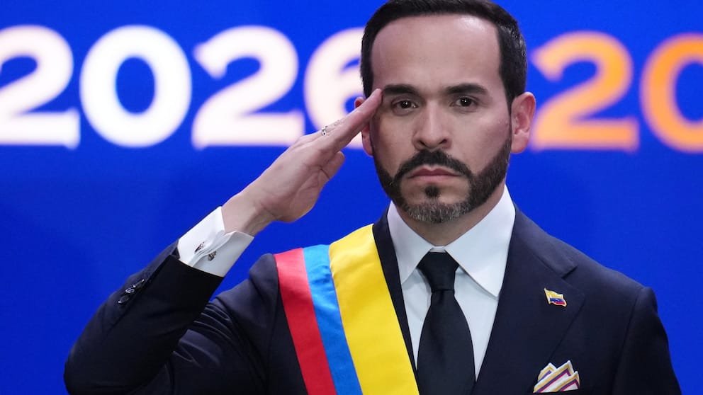 Colombia’s New President Backs Oil and Gas in Energy Shift Colombian President Abelardo de la Espriella speaks during his inauguration in Bogota