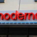 Moderna melanoma vaccine Intismeran Phase 3 trial with Keytruda