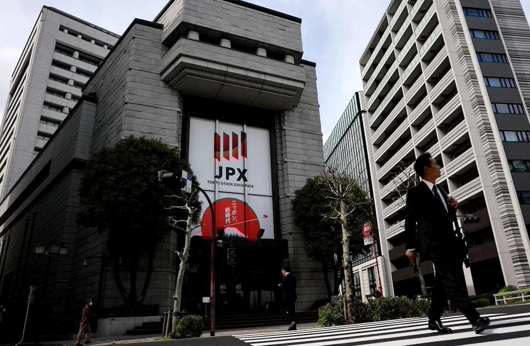 Asian Shares Rise as Fed Rate Hike Bets Fade Asian shares rise as markets reduce Federal Reserve rate hike expectations