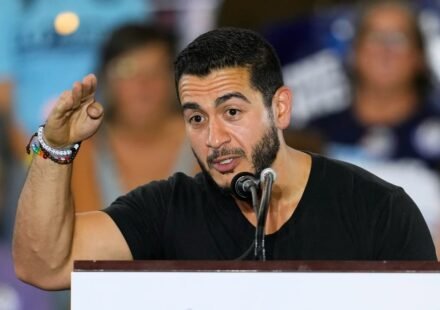 Abdul El-Sayed speaks with Barack Obama as Michigan Democrats seek unity