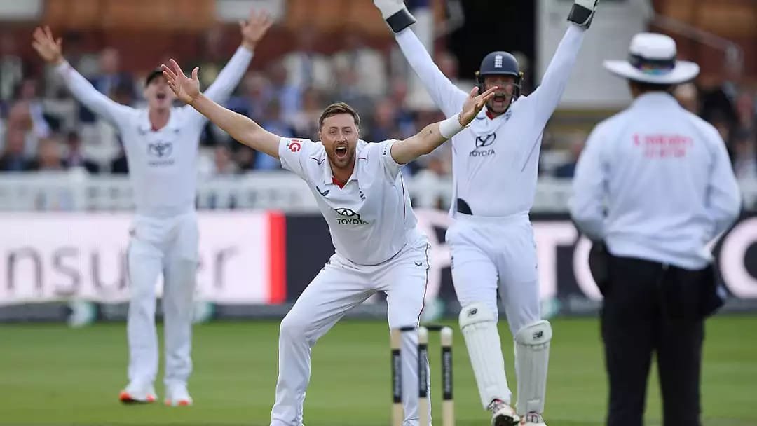 England vs Pakistan 2nd Test: England Win by 194 Runs England vs Pakistan 2nd Test at Lord's as England seal a 194-run victory
