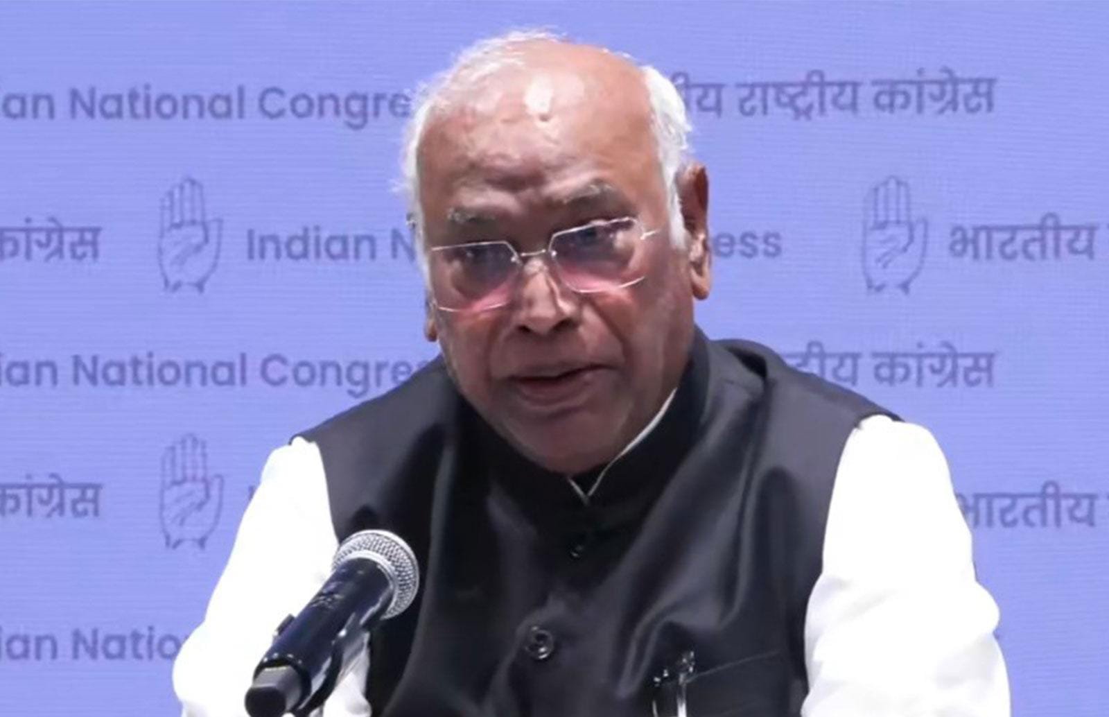Nepal Floods: Kharge Urges PM Modi to Rescue Indians